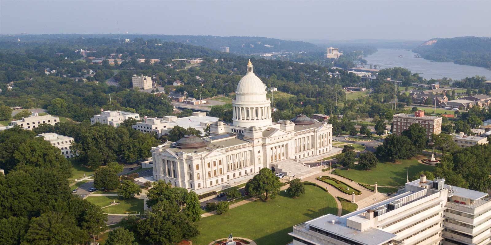 a sky view of the Arkansas state capitol building