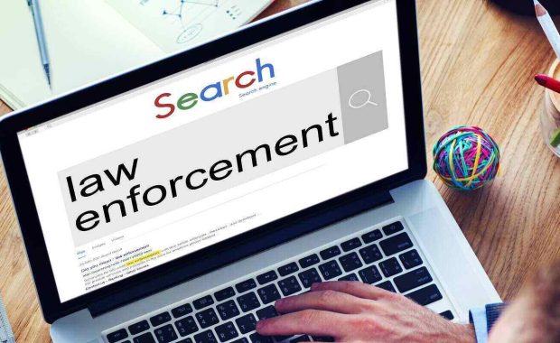 law enforcement search on laptop